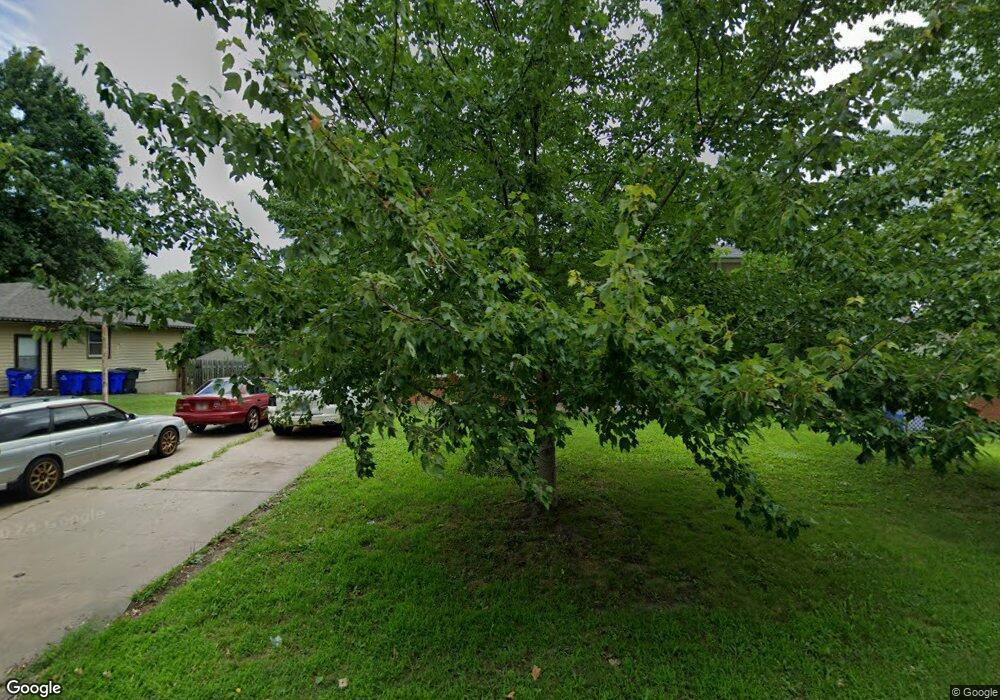 10704 W 65th St, Shawnee, KS 66203 - photo 1