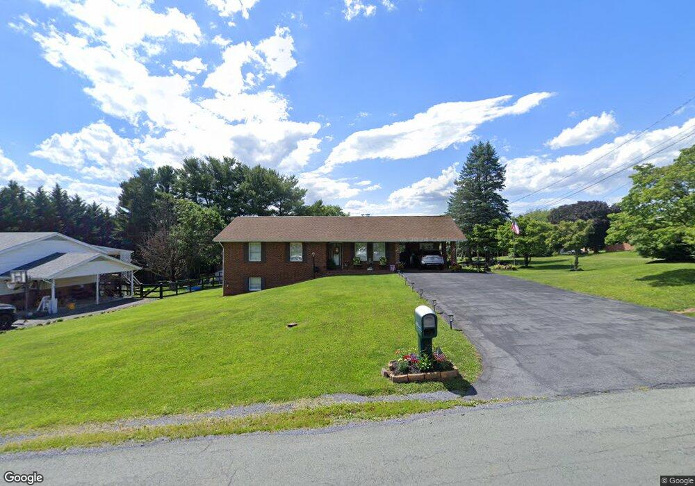 1225 Darlington Dr, Winchester, VA 22603 - photo 1