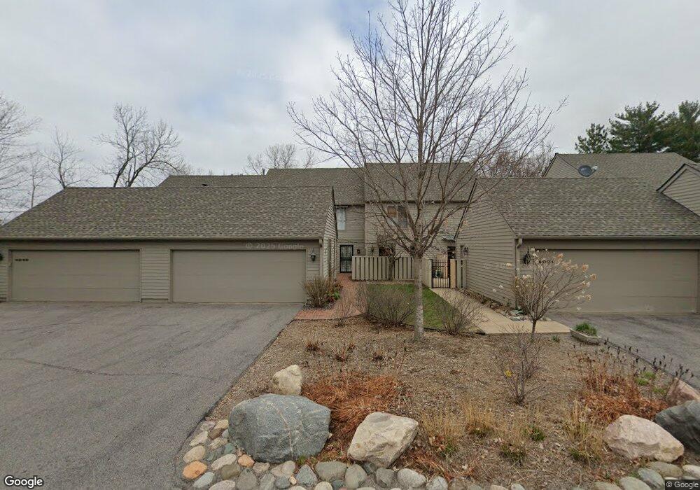 4955 Devonshire Cir, Excelsior, MN 55331 - photo 1