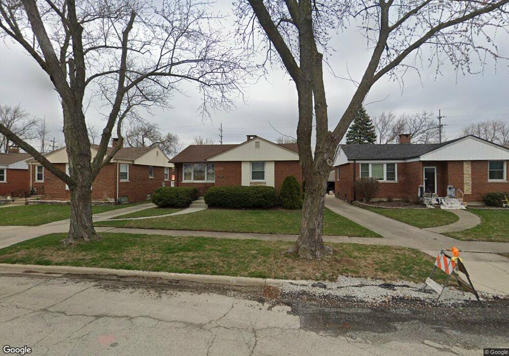 9852 Drury Ln, Westchester, IL 60154 - photo 1