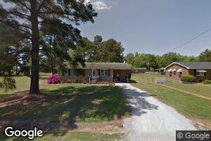 110 E Circle Dr, Hamilton, NC 27840