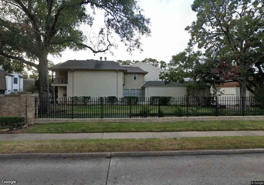 1638 S Gessner Rd, Houston, TX 77063 - photo 1