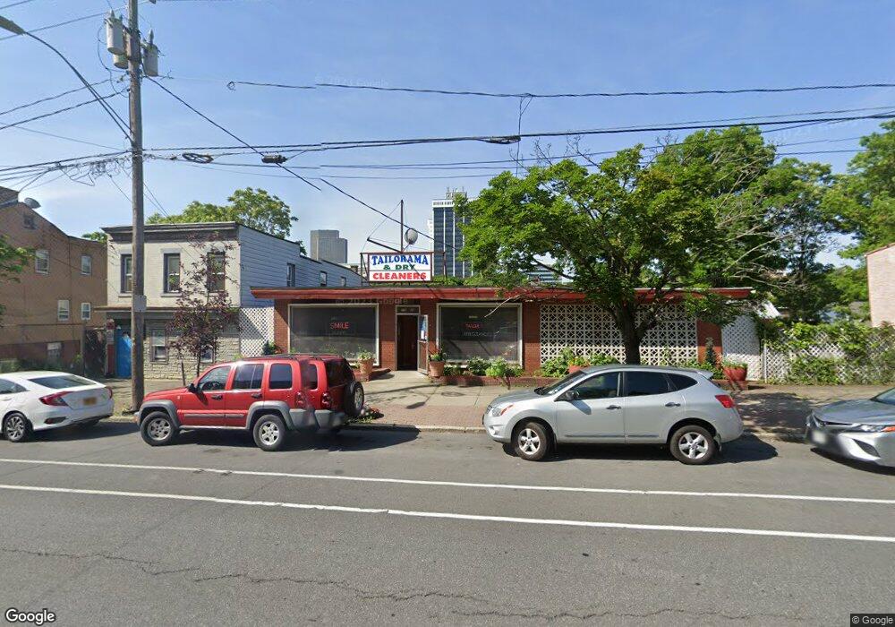 180 Clinton Ave, Albany, NY 12210 - photo 1