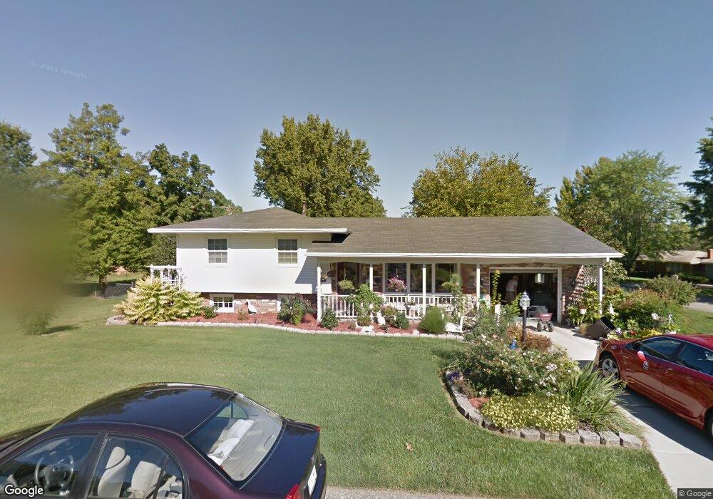 919 Brookwood Dr, New Albany, IN 47150 - photo 1