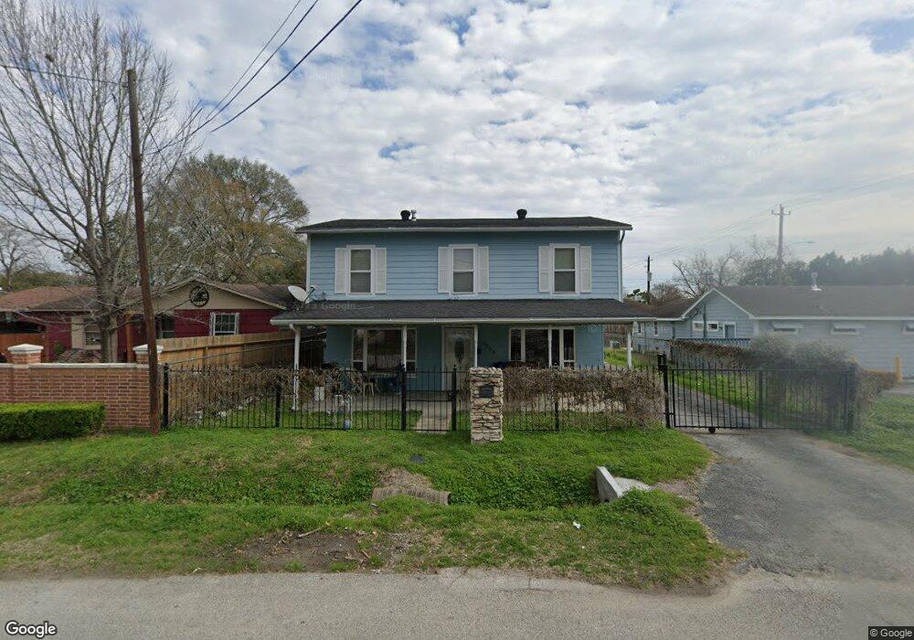 5604 Chapman St, Houston, TX 77009 - photo 1