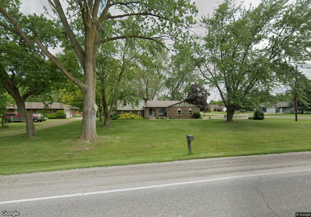 7404 Coldwater Rd, Flushing, MI 48433 - photo 1