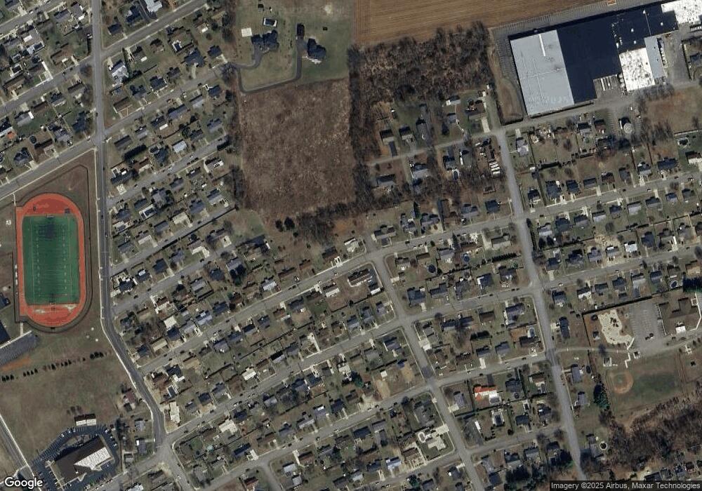 1031 E 6th St, Berwick, PA 18603 - photo 1