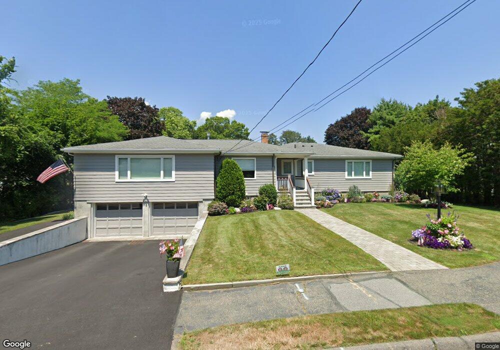 8 Warwick Terrace, Marblehead, MA 01945 - photo 1