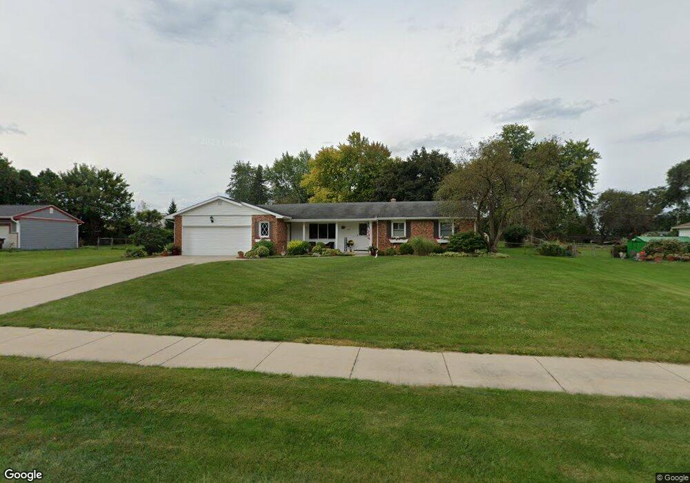 2107 Webster Rd, Lansing, MI 48917 - photo 1