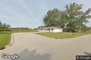 1404 Mayflower Ln, Sheboygan, WI 53083