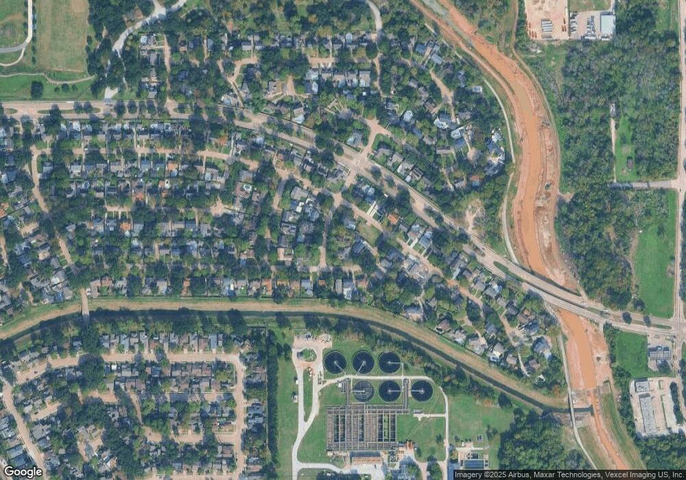 5610 Deepcreek Ln, Houston, TX 77091 - photo 1