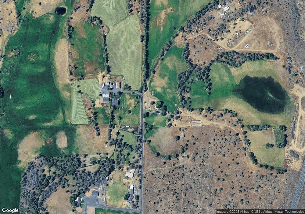 2480 NE 13th St, Redmond, OR 97756 - photo 1