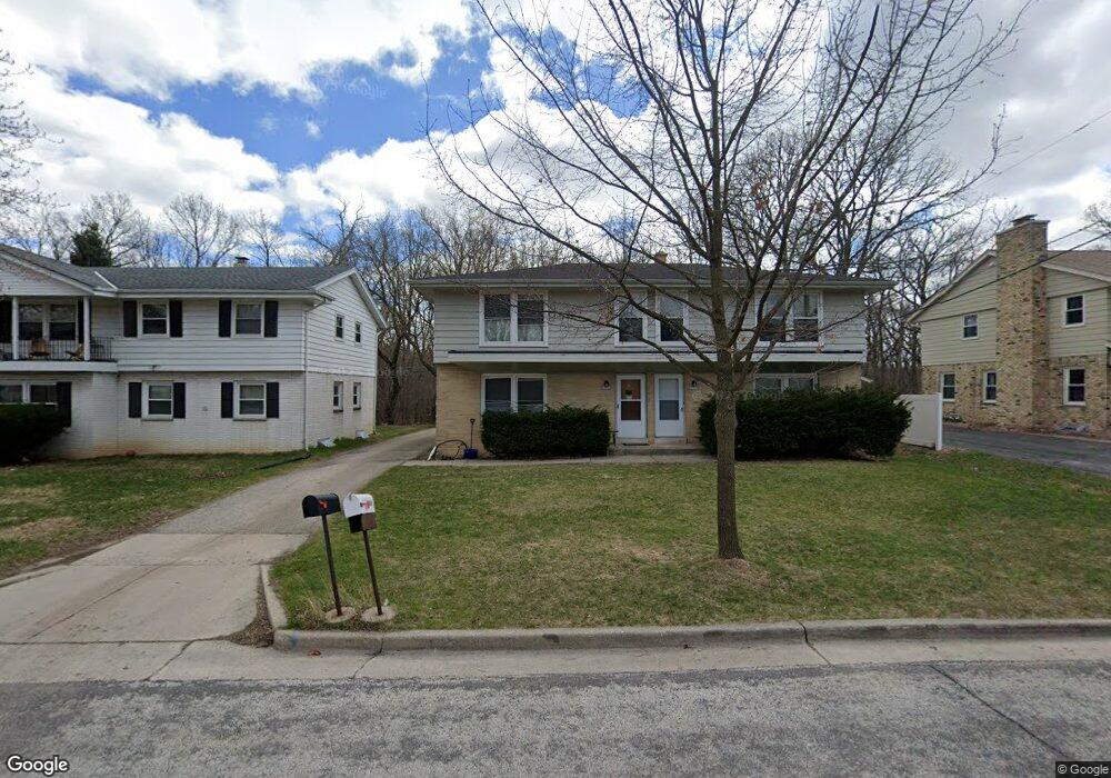 11713 W Diane Dr, Milwaukee, WI 53226 - photo 1