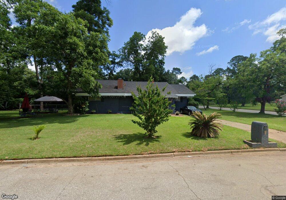 1901 Greenvale Rd, Albany, GA 31707 - photo 1