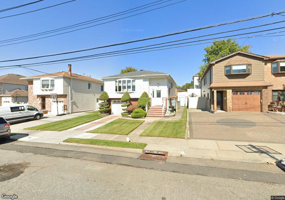 559 Edgegrove Ave, Staten Island, NY 10312 - photo 1