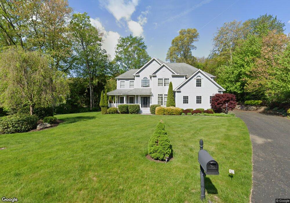 1 Cook Cir, Trumbull, CT 06611 - photo 1