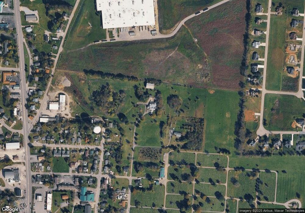 729 N Greenville St, Harrodsburg, KY 40330 - photo 1