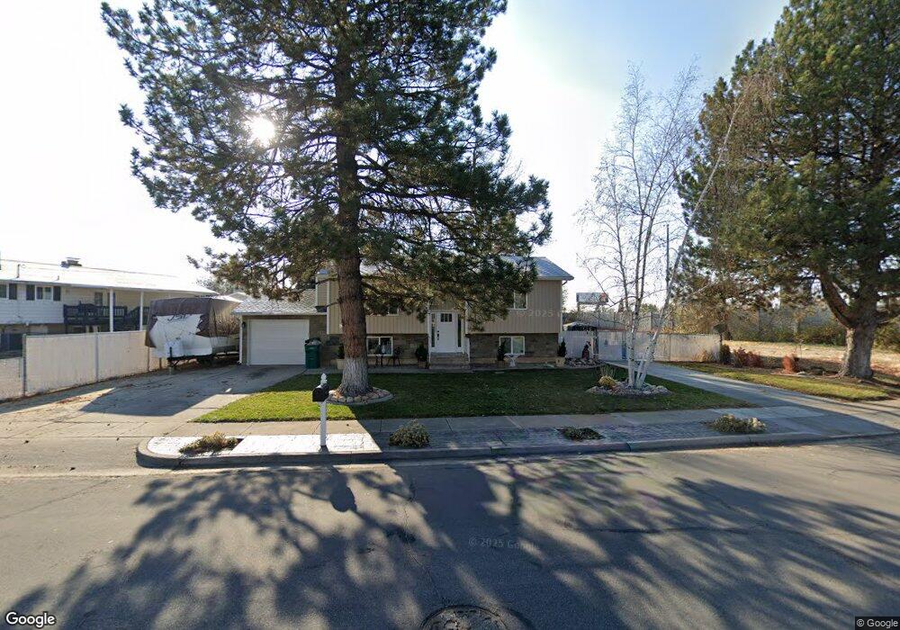 205 W 525 N, Layton, UT 84041 - photo 1