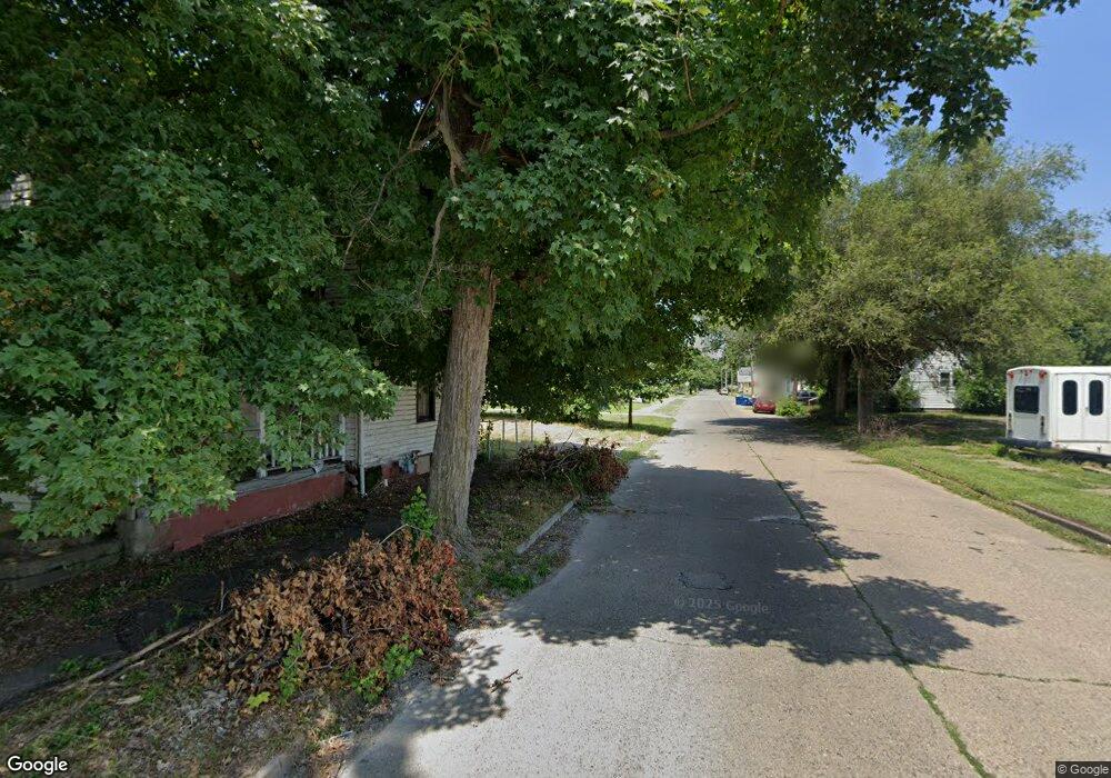 112 N 16th St, Terre Haute, IN 47807 - photo 1