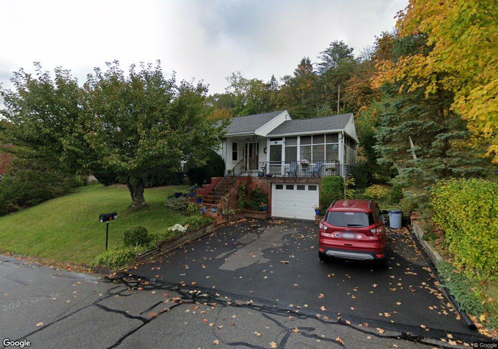 31 Linnet Ln, Lock Haven, PA 17745 - photo 1