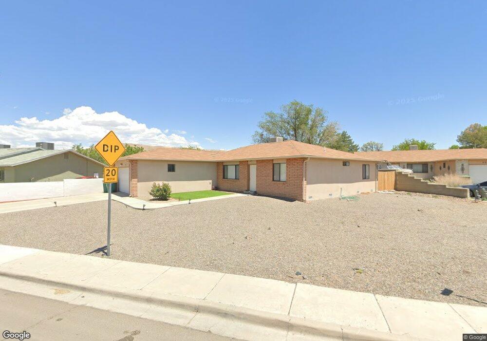 204 Westland Park Dr, Farmington, NM 87401 - photo 1