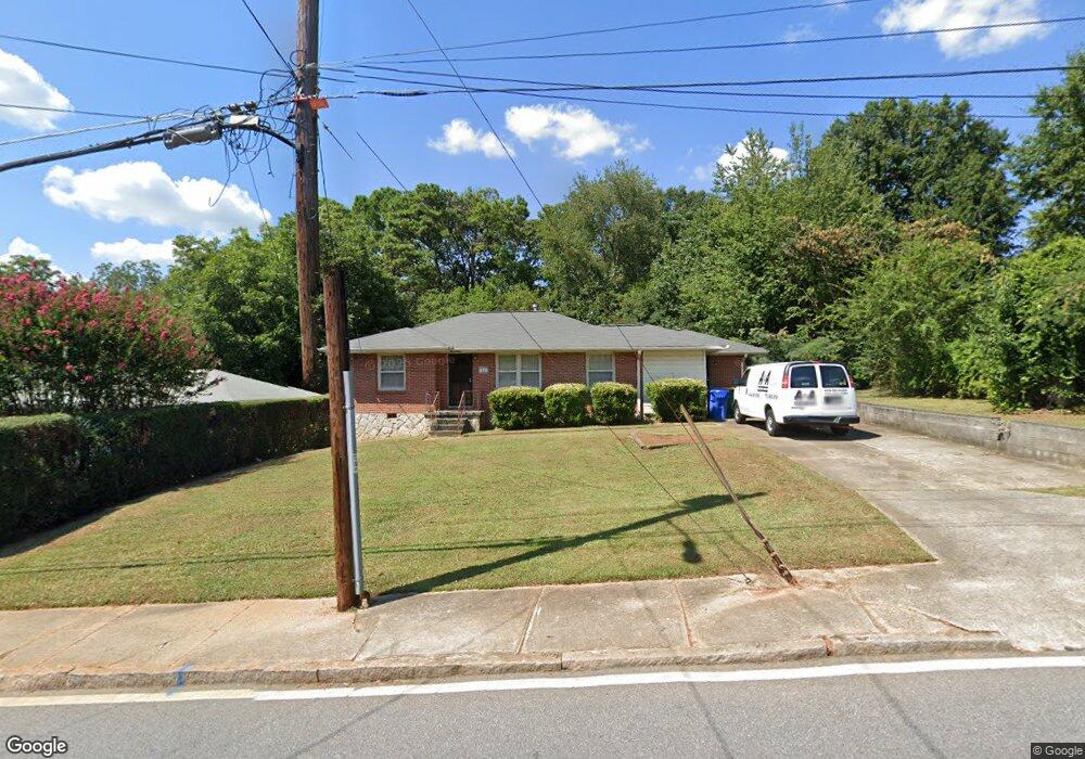 870 Catherine St, Forest Park, GA 30297 - photo 1