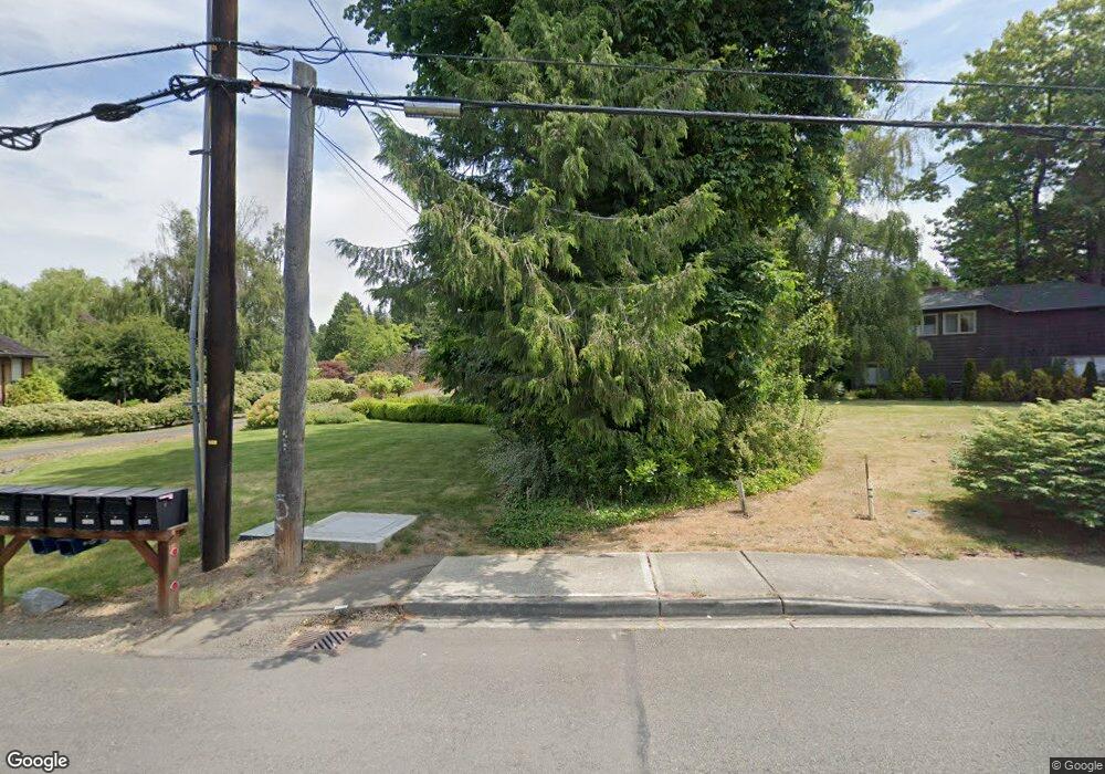 1570 and 1572 9th Ave N, Edmonds, WA 98020 - photo 1