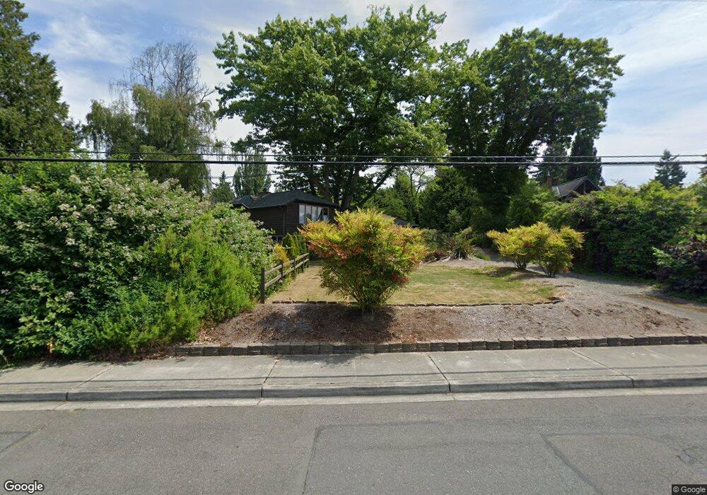 1570 9th Ave N, Edmonds, WA 98020 - photo 1