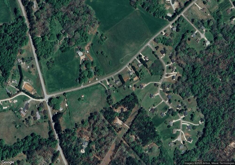 256 N Mize Rd, Mount Airy, GA 30563 - photo 1