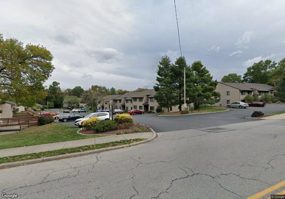 6 Knightsbridge unit D, Poughkeepsie, NY 12603 - photo 1