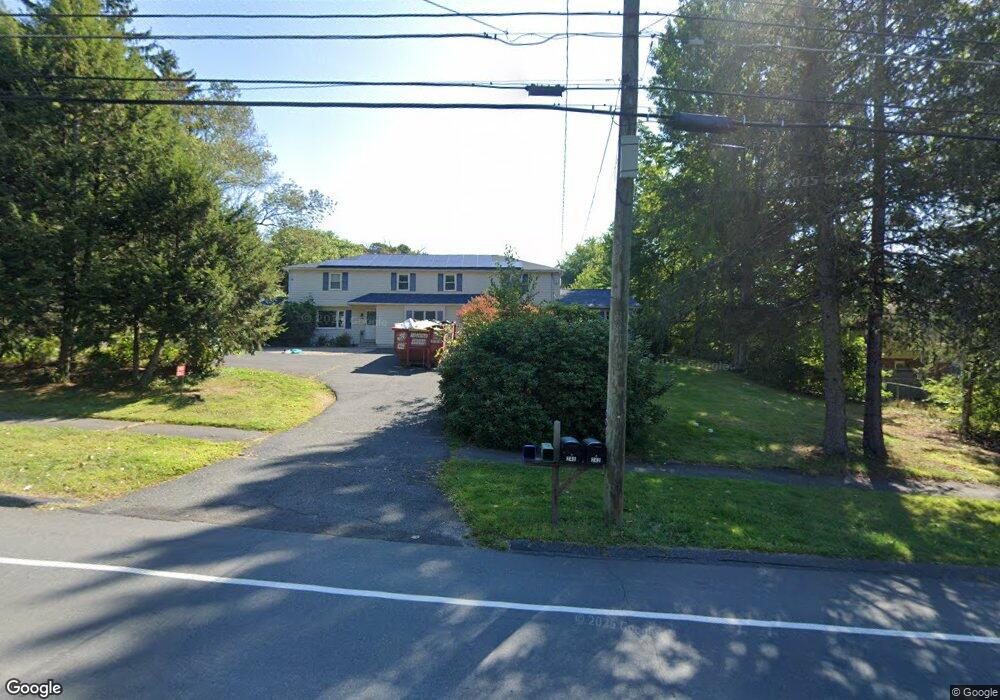 240 West St, Amherst, MA 01002 - photo 1