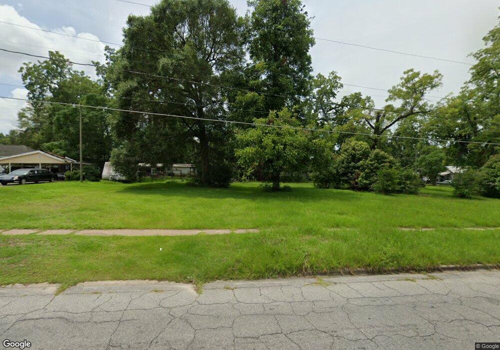 215 5th Ave NW, Moultrie, GA 31768 - photo 1