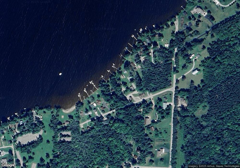 W6142 Pine Ln, Crivitz, WI 54114 - photo 1