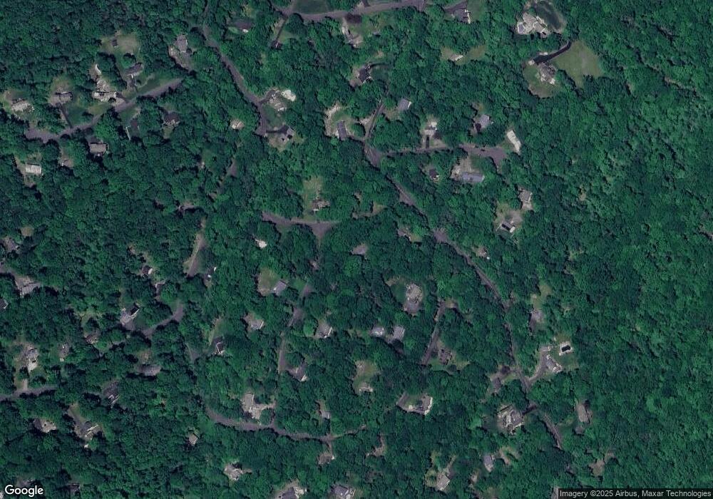 24 Summit Ln, Ridgefield, CT 06877 - photo 1