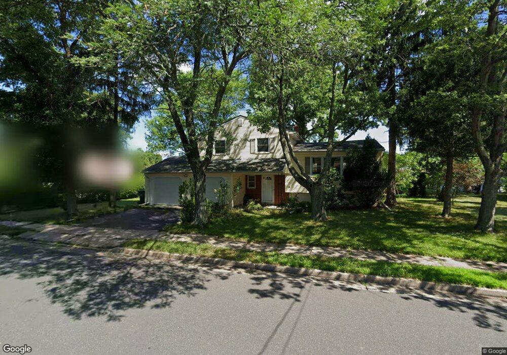 19 Calvert Ave E, Edison, NJ 08820 - photo 1