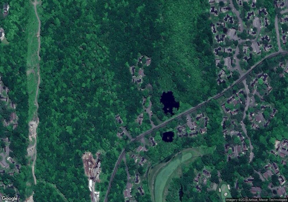 1022 Heritage Village, Southbury, CT 06488 - photo 1