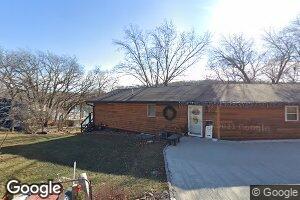 8218 Lakeshore Dr, Dexter, IA 50070