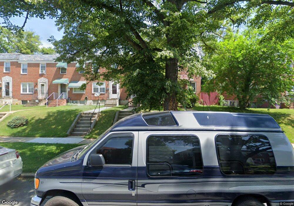 4424 Cedar Garden Rd, Baltimore, MD 21229 - photo 1