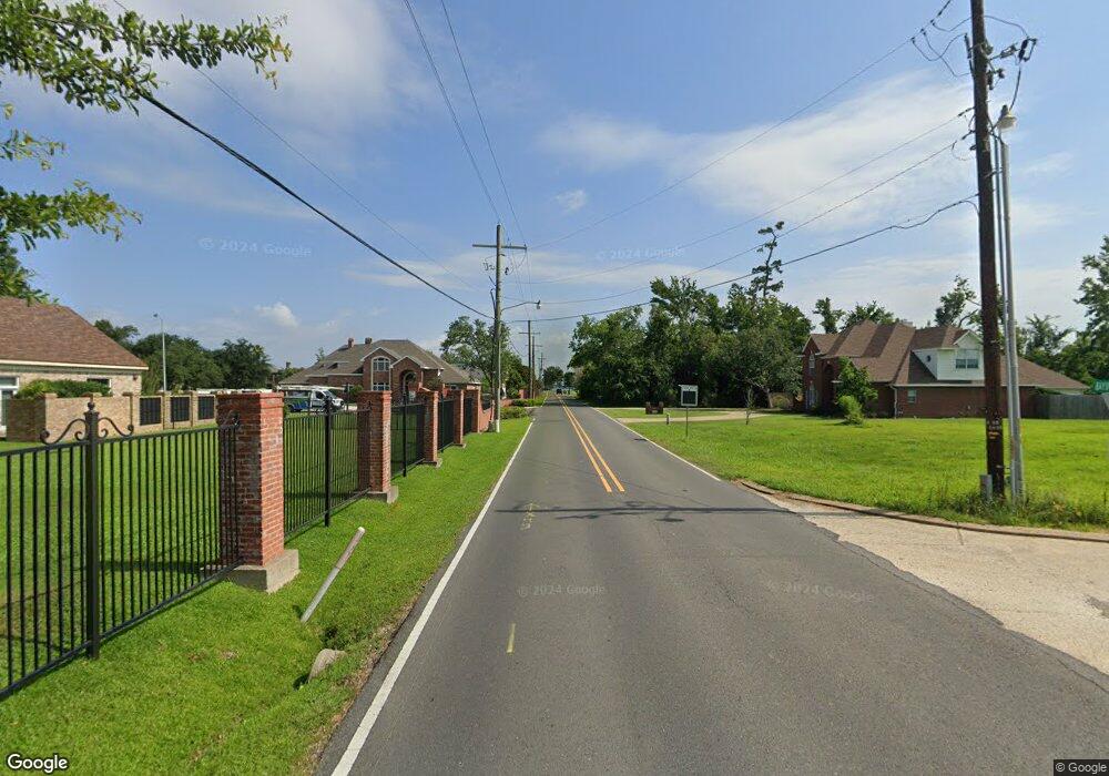 4006 Locke Ln, Lake Charles, LA 70605 - photo 1