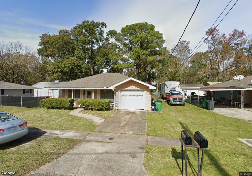 2740 Dolores Dr, Marrero, LA 70072 - photo 1