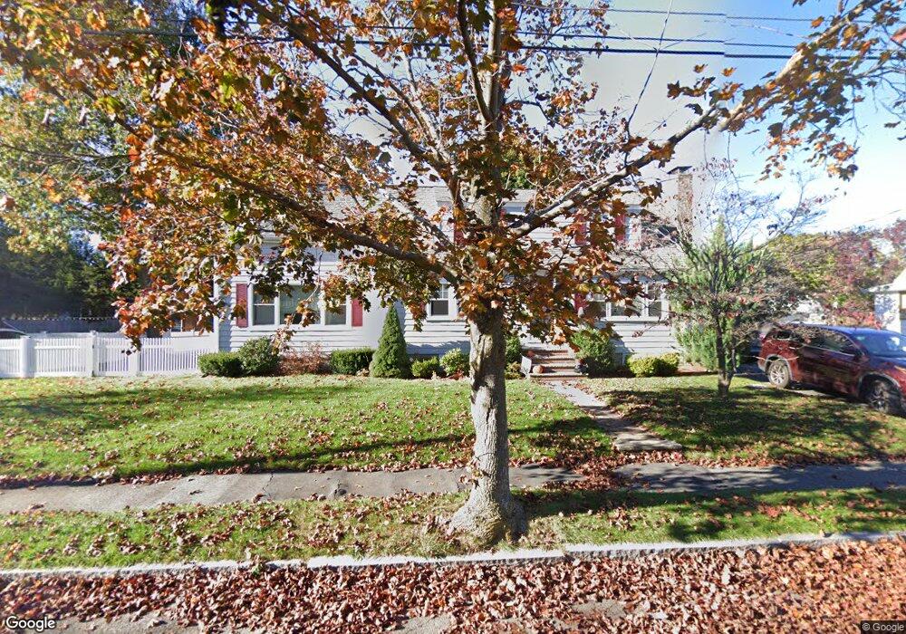 12 Linda Rd, Wakefield, MA 01880 - photo 1