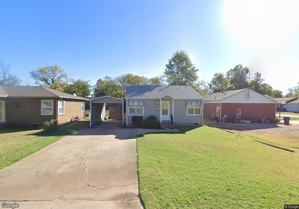 1805 N Bell Ave, Shawnee, OK 74804 - photo 1