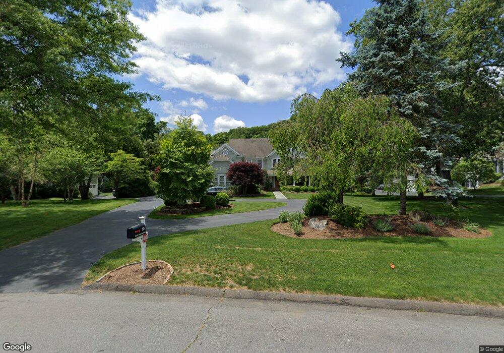 35 Stroll Rock Common, Fairfield, CT 06824 - photo 1