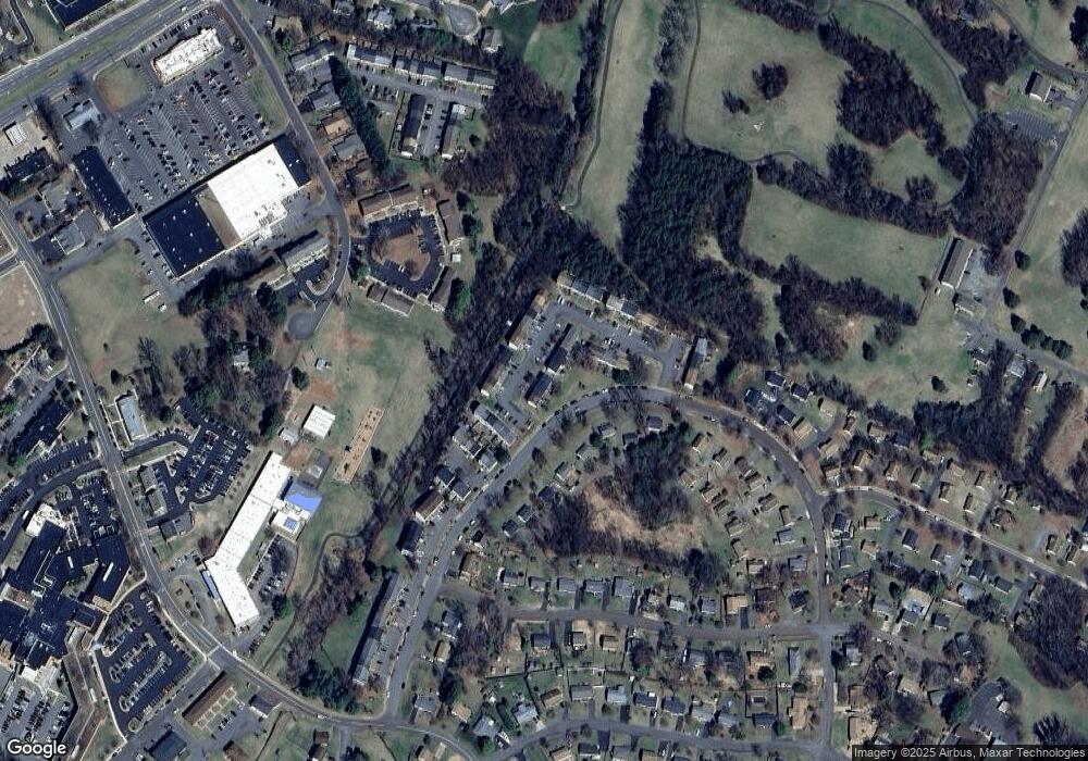 1827 Picadilly Cir, Culpeper, VA 22701 - photo 1