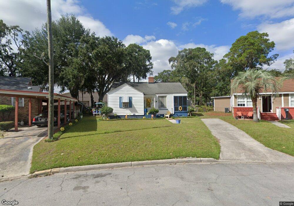 420 N Baldwin Cir, Savannah, GA 31405 - photo 1