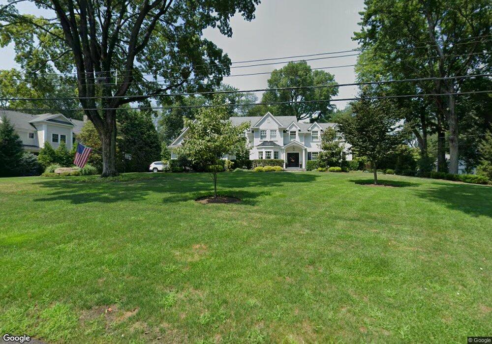 733 Highview Dr, Wyckoff, NJ 07481 - photo 1