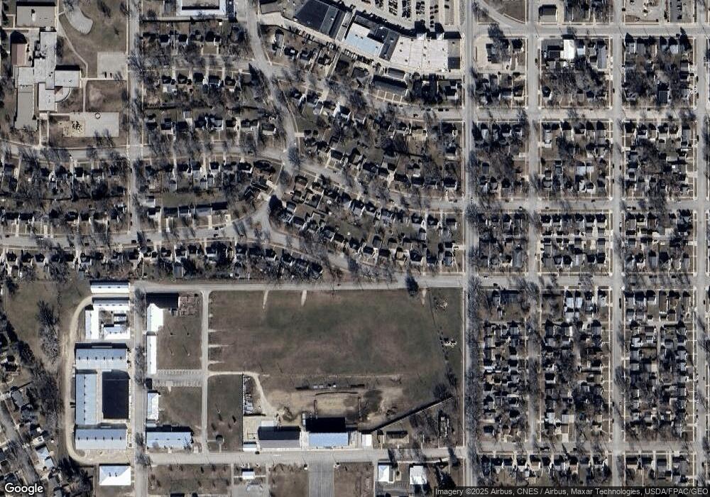 1402 4th Ave SW, Austin, MN 55912 - photo 1