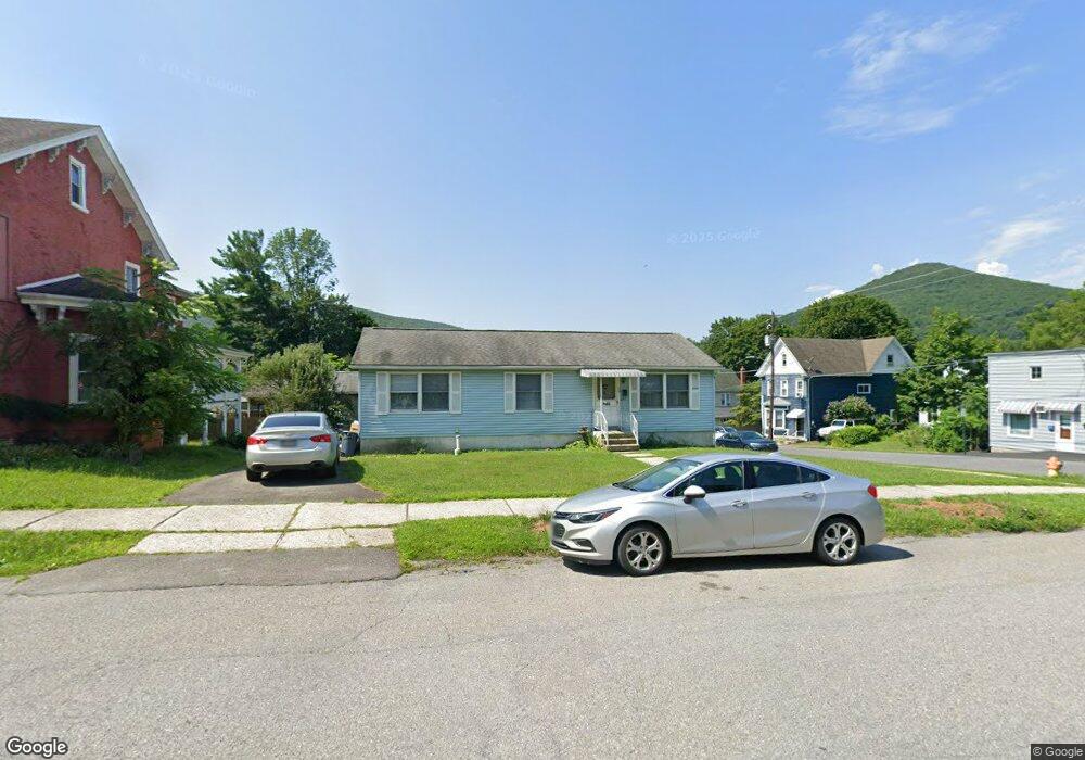 12 E 2nd St, Jim Thorpe, PA 18229 - photo 1