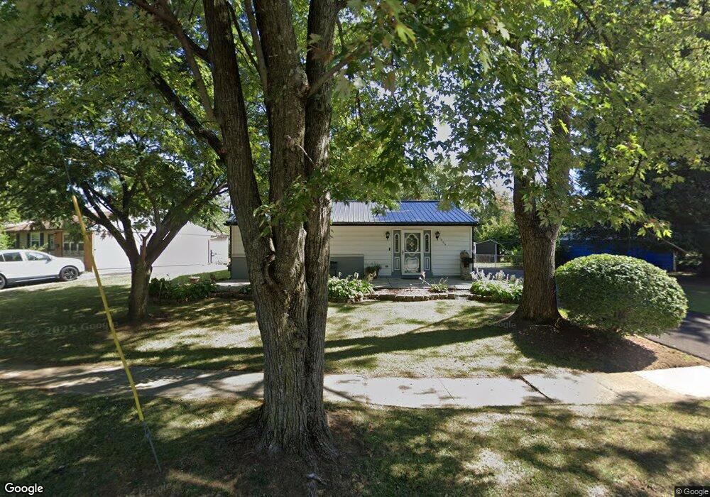 1696 Dundee Place, Columbus, OH 43227 - photo 1