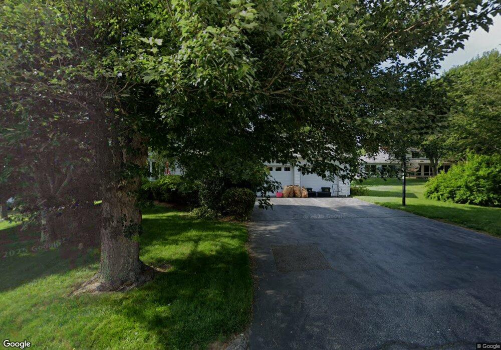 9 Wildwood Rd, Narragansett, RI 02882 - photo 1